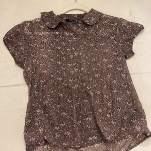 Forever 21 short sleeved blouse